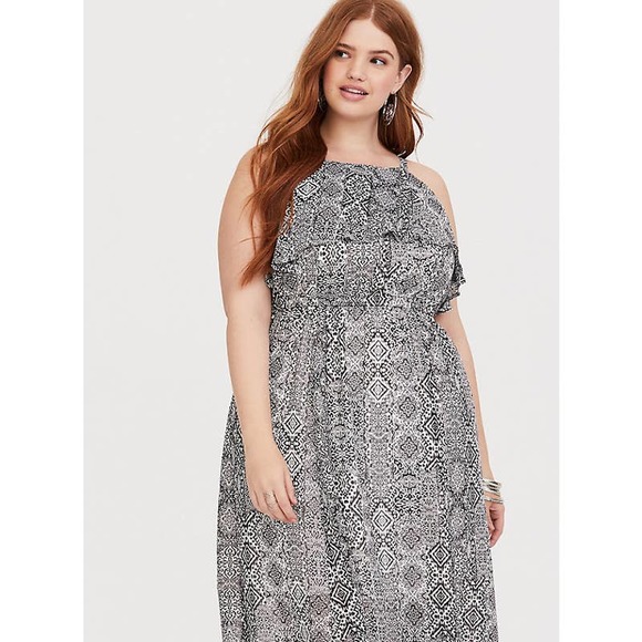 NWT Torrid Ikat Slit Maxi Dress Size: 2X (18/20) - Picture 3 of 6